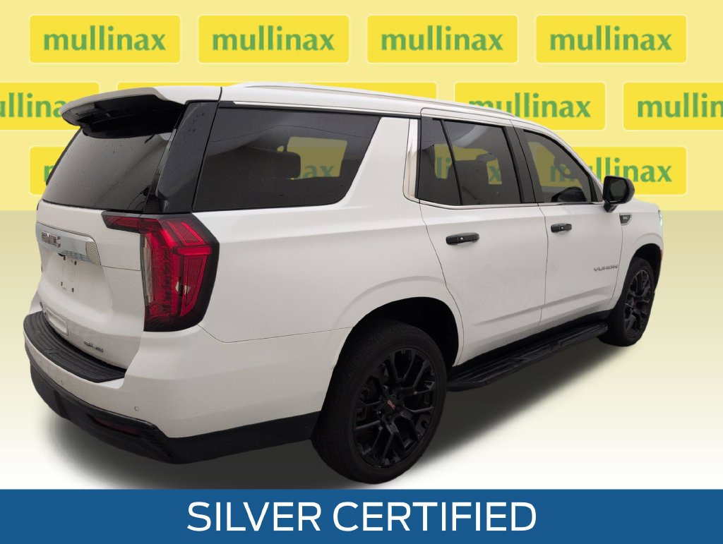 Used 2022 GMC Yukon SLE RWD image 3
