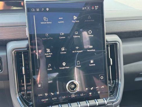 Certified 2026 GMC Yukon AT4 Ultimate AWD/4WD image 17