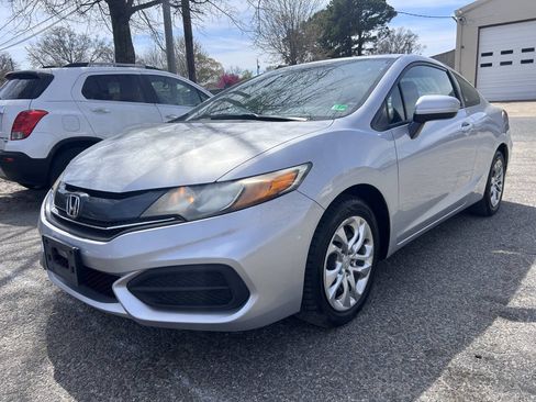 Used 2015 Honda Civic LX image 2