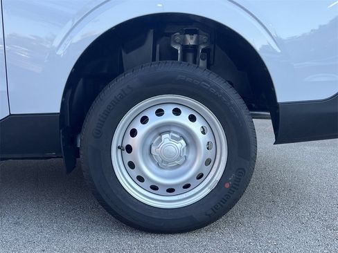 New 2025 Ford Maverick XL image 26