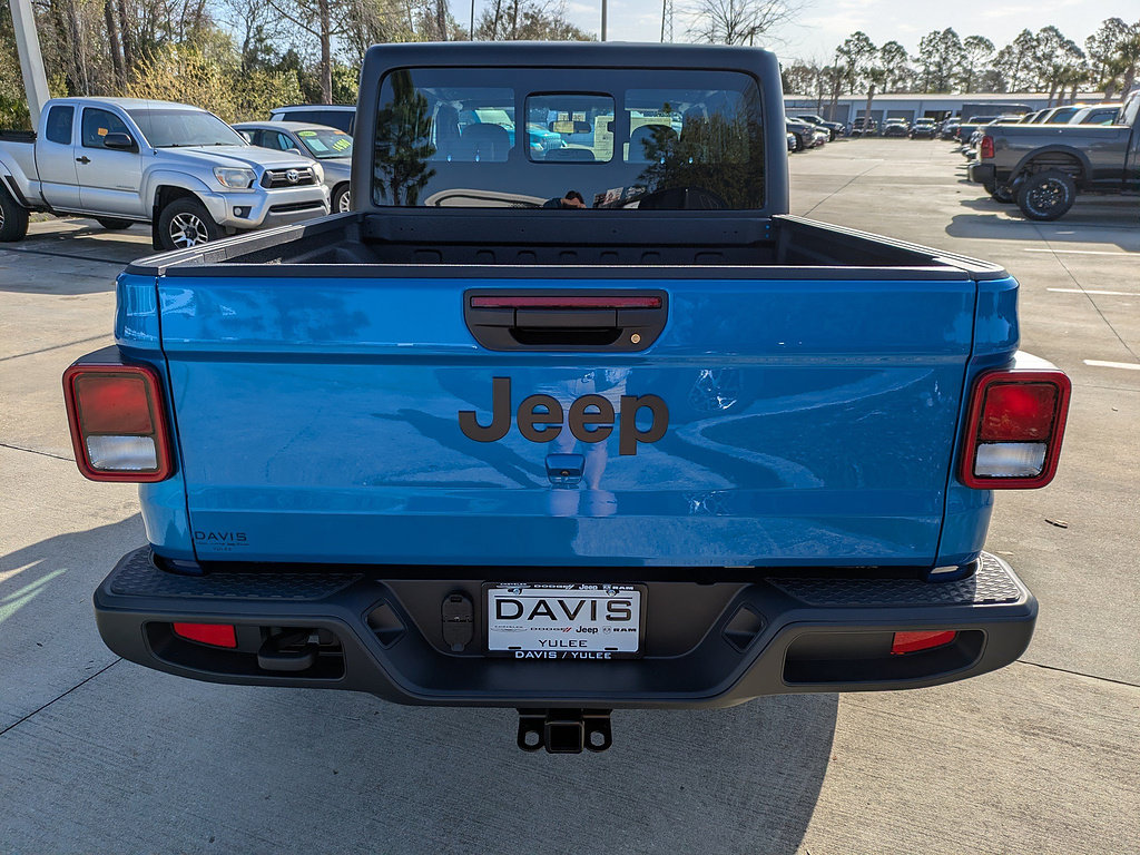 New 2026 Jeep Gladiator Sport AWD/4WD image 5