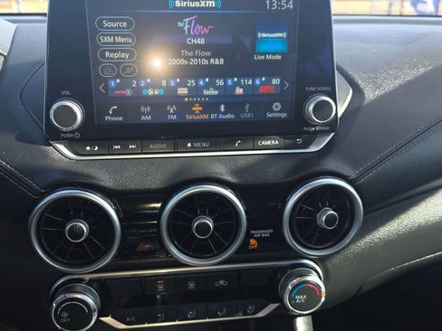 Used 2024 Nissan Sentra SV image 15