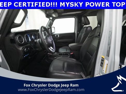 Used 2023 Jeep Wrangler Unlimited Sahara w/ Cold Weather Group image 7