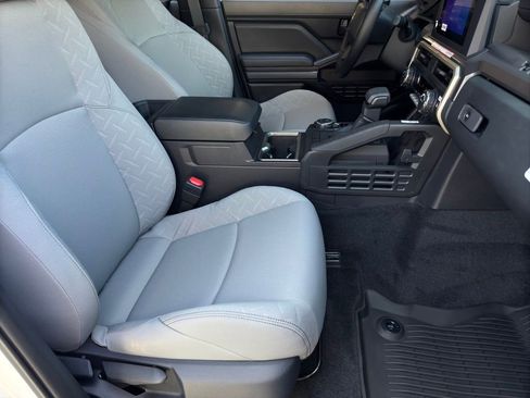 Certified 2025 Toyota Tacoma SR5 image 24