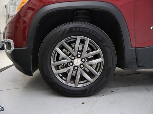 Used 2019 GMC Acadia SLT image 12
