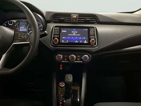 Used 2021 Nissan Versa S image 27