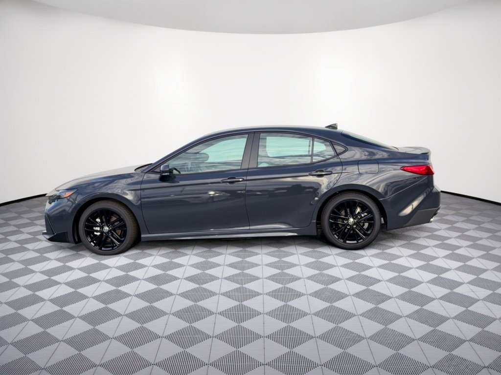 Used 2026 Toyota Camry SE FWD image 2