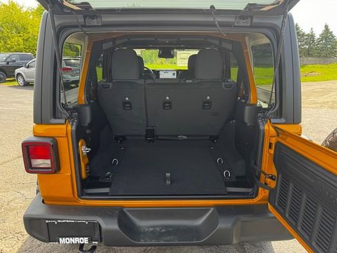New 2026 Jeep Wrangler Unlimited Sport AWD/4WD image 17
