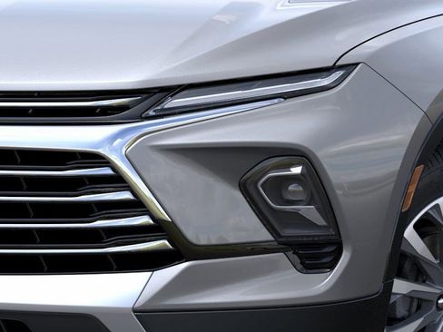 New 2025 Chevrolet Blazer Premier w/ Enhanced Convenience Package image 18