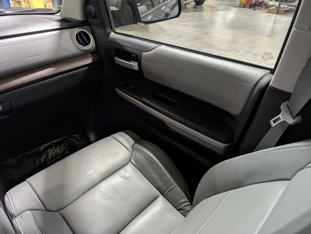 Used 2021 Toyota Tundra Limited w/ Limited Premium Package AWD/4WD image 17
