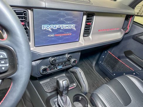 Used 2024 Ford Bronco Raptor image 43