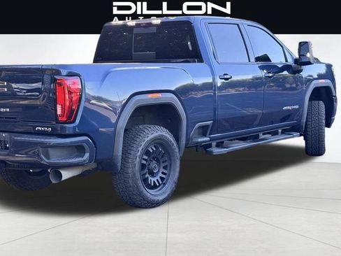 Used 2020 GMC Sierra 2500 AT4 w/ AT4 Premium Package AWD/4WD image 4