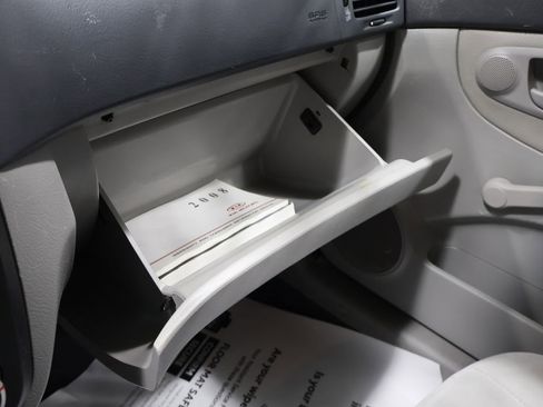 Used 2009 Kia Spectra LX image 26