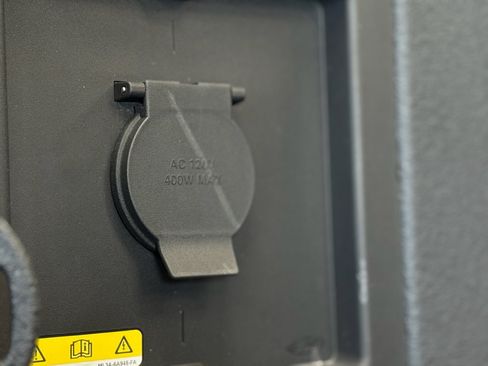 Used 2022 Ford F150 Raptor w/ Equipment Group 801A High image 43