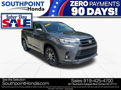 Used 2017 Toyota Highlander SE