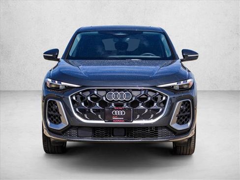Certified 2025 Audi Q5 Premium Plus AWD/4WD image 2