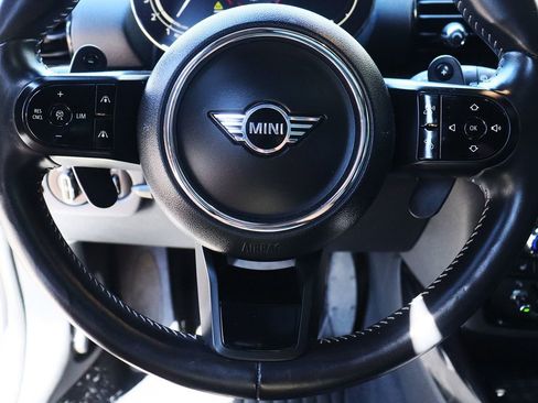 Used 2022 MINI Cooper Clubman S image 63