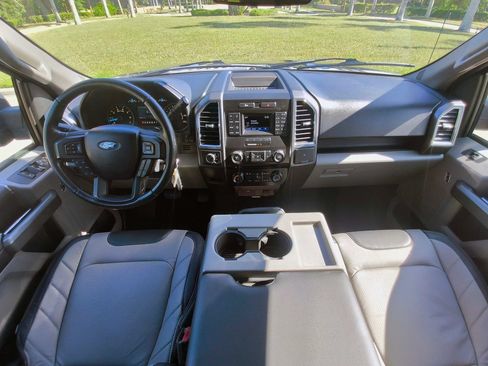 Used 2016 Ford F150 XLT w/ Equipment Group 301A Mid AWD/4WD image 10