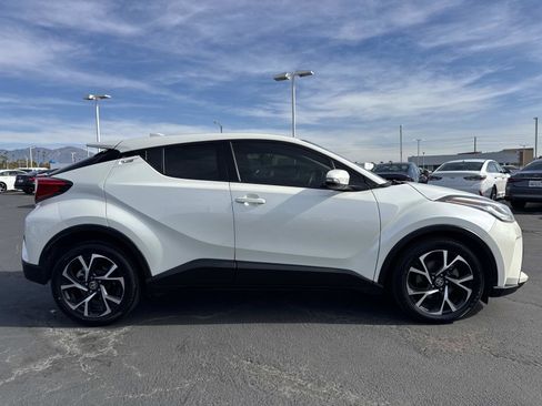 Used 2020 Toyota C-HR LE image 6