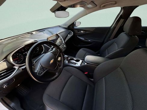 Used 2024 Chevrolet Malibu RS image 17