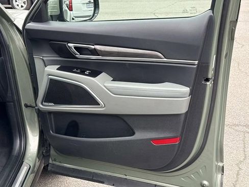 Used 2024 Kia Telluride SX X-Pro image 8