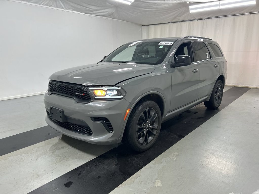 Used 2023 Dodge Durango GT w/ Blacktop Package AWD/4WD image 5
