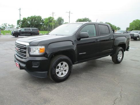 Used 2018 GMC Canyon 2WD Crew Cab w/ Convenience Package image 10