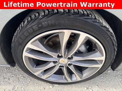 Used 2024 Chevrolet Malibu LT image 29