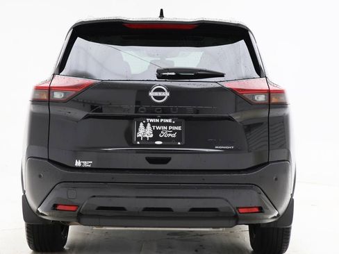 Used 2023 Nissan Rogue SV w/ SV Premium B Package image 7