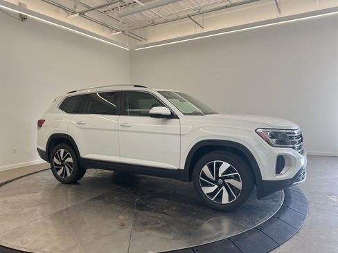 New 2026 Volkswagen Atlas SEL AWD/4WD image 2