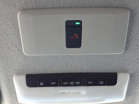 Used 2024 Nissan Kicks SV image 20