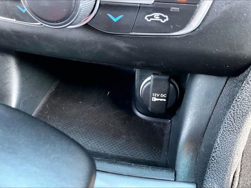 Used 2023 Dodge Charger SXT w/ Blacktop Package RWD image 15