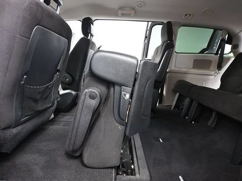 Used 2014 Dodge Grand Caravan SE w/ Quick Order Package 29E SE FWD image 34