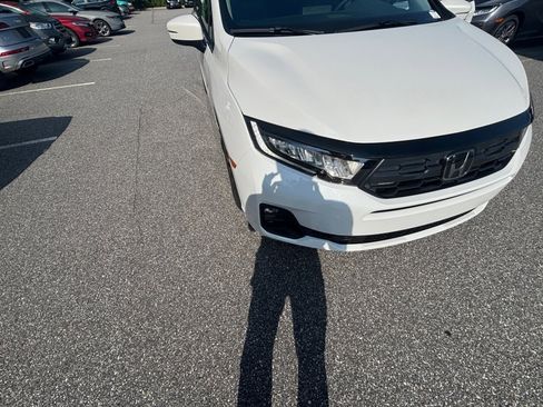 New 2026 Honda Odyssey EX-L image 24