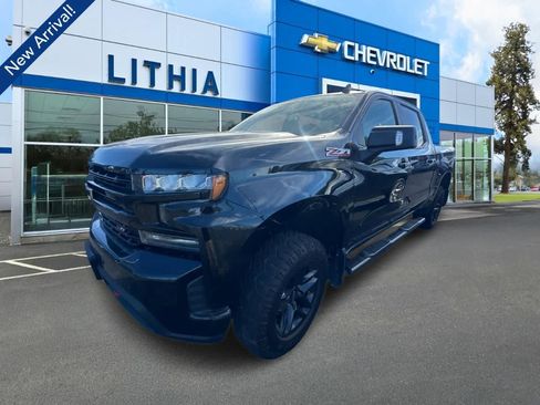 Used 2021 Chevrolet Silverado 1500 LT Trail Boss w/ Convenience Package II AWD/4WD image 1