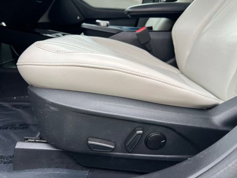Used 2022 Ford Mustang Mach-E Premium RWD image 27