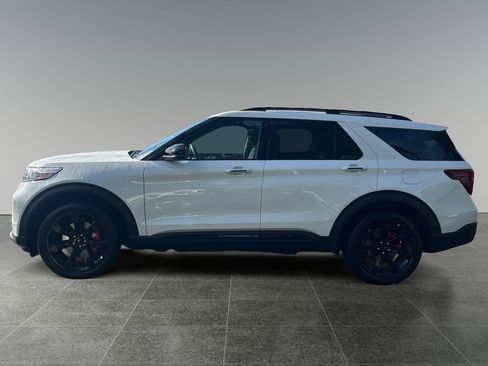 Used 2023 Ford Explorer ST w/ Equipment Group 401A AWD/4WD image 4