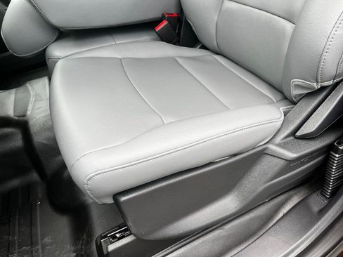 New 2025 Ford F150 XL w/ Equipment Group 103A High image 9