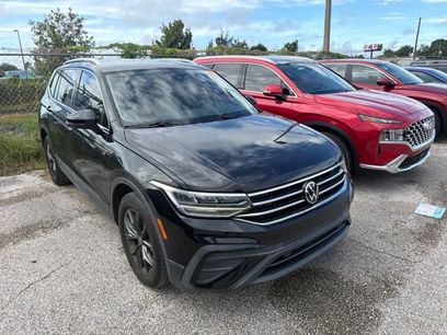 Used 2023 Volkswagen Tiguan SE