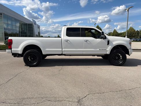 Used 2020 Ford F350 Platinum w/ FX4 Off-Road Package AWD/4WD image 10