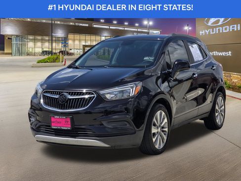 Used 2020 Buick Encore Preferred FWD image 2