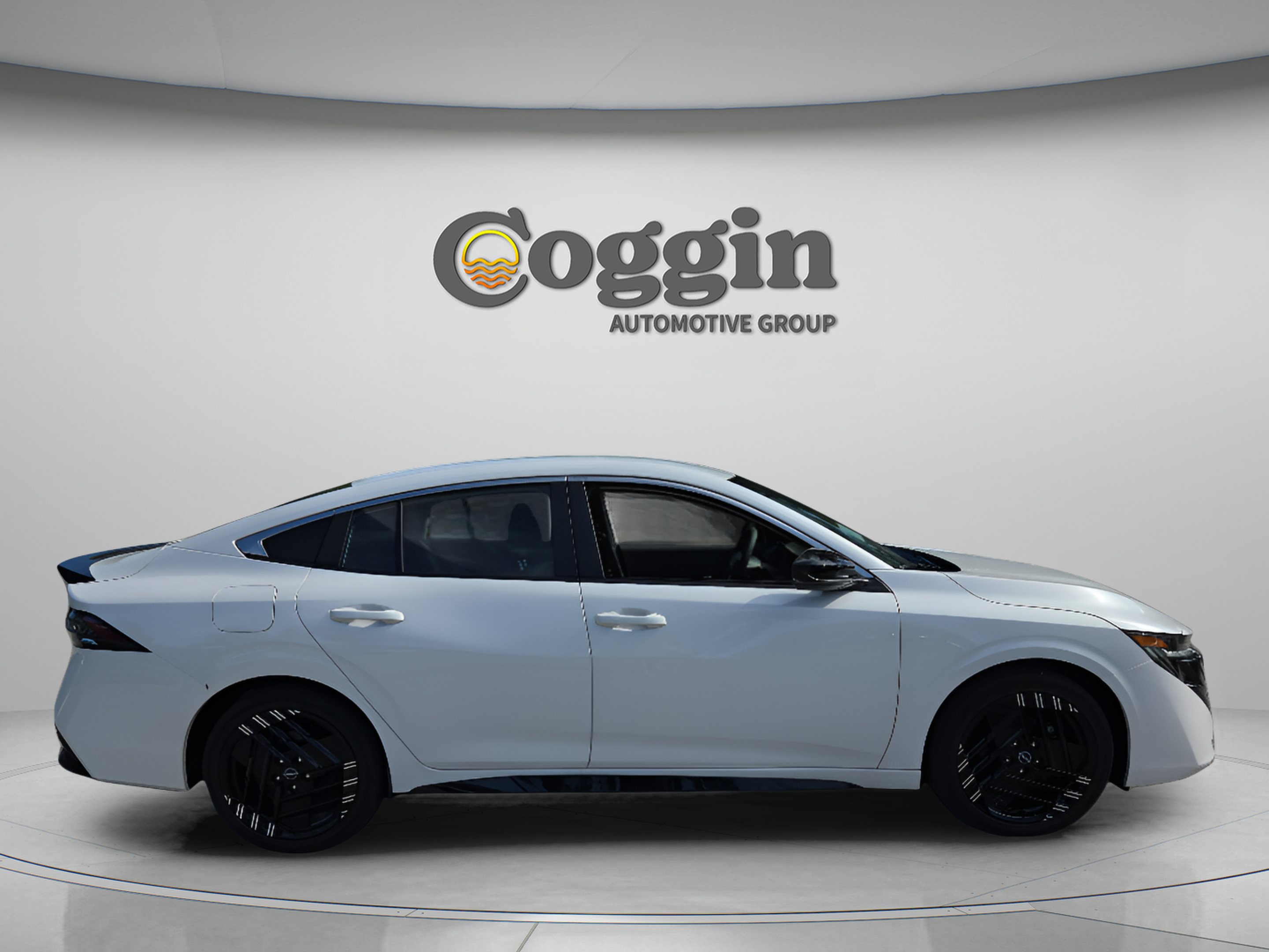 Used 2026 Nissan Sentra SR w/ Floor Mat Package FWD image 6