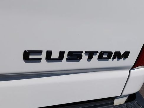 Used 2022 Chevrolet Silverado 2500 Custom w/ Custom Convenience Package AWD/4WD image 39