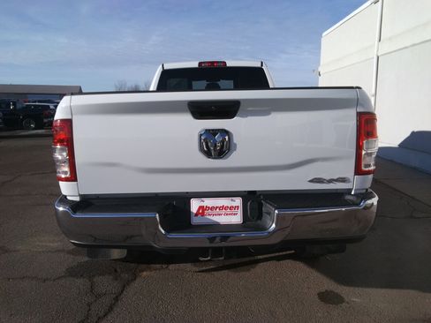 Used 2023 RAM 2500 Tradesman w/ Chrome Appearance Group image 6