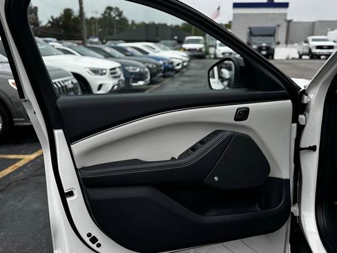 Used 2024 Ford Mustang Mach-E Premium image 18