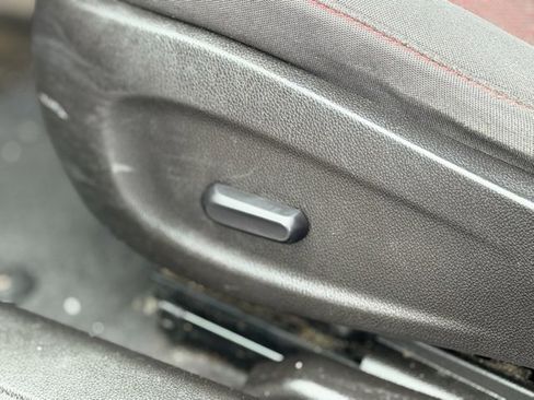 Used 2013 Chevrolet Cruze LT w/ All-Star Edition image 6