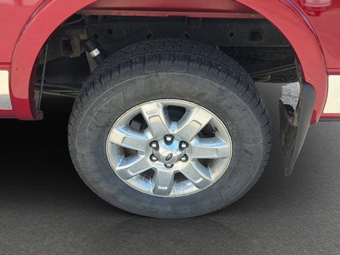 Used 2014 Ford F150 Lariat w/ Lariat Chrome Package AWD/4WD image 5