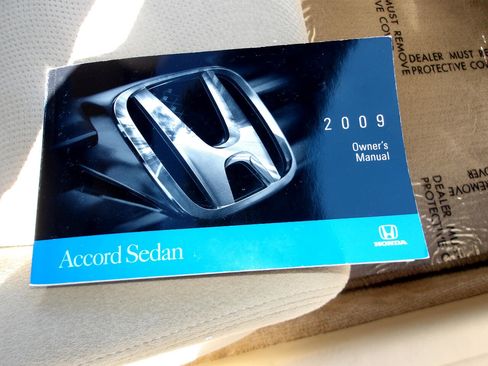 Used 2009 Honda Accord EX image 23