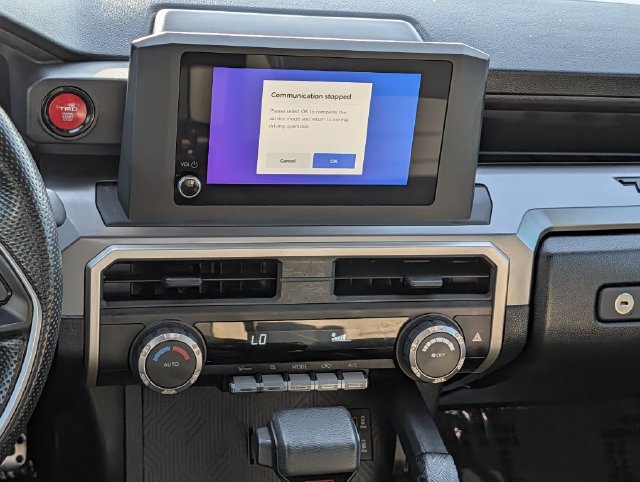 Used 2024 Toyota Tacoma TRD Sport AWD/4WD image 15