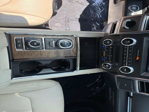 Used 2021 Ford Expedition Max Platinum AWD/4WD image 28